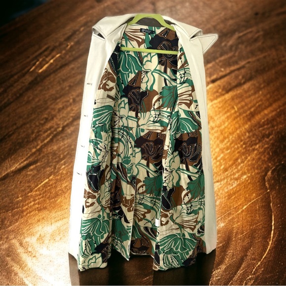 Hayden Hadnett - Brooklyn NYC Trench Coat (L) leather trim - cream cotton outer - Picture 6 of 8